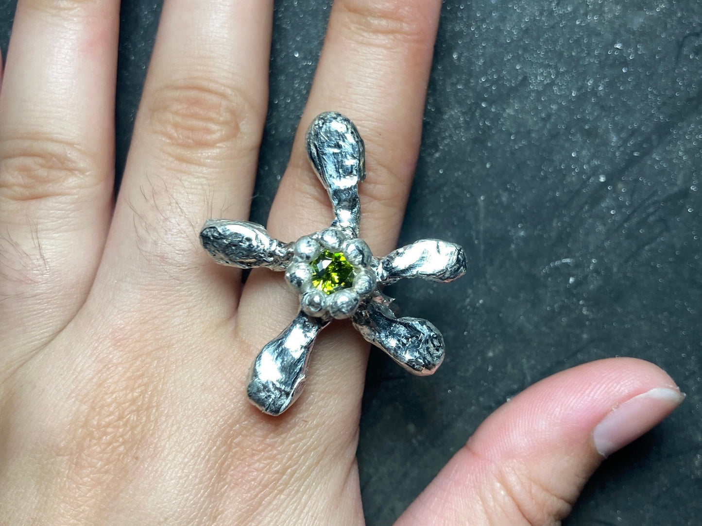 Big Flower Ring