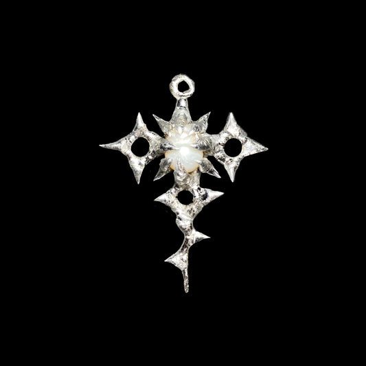 Pearl Thorn Necklace | Lead Free